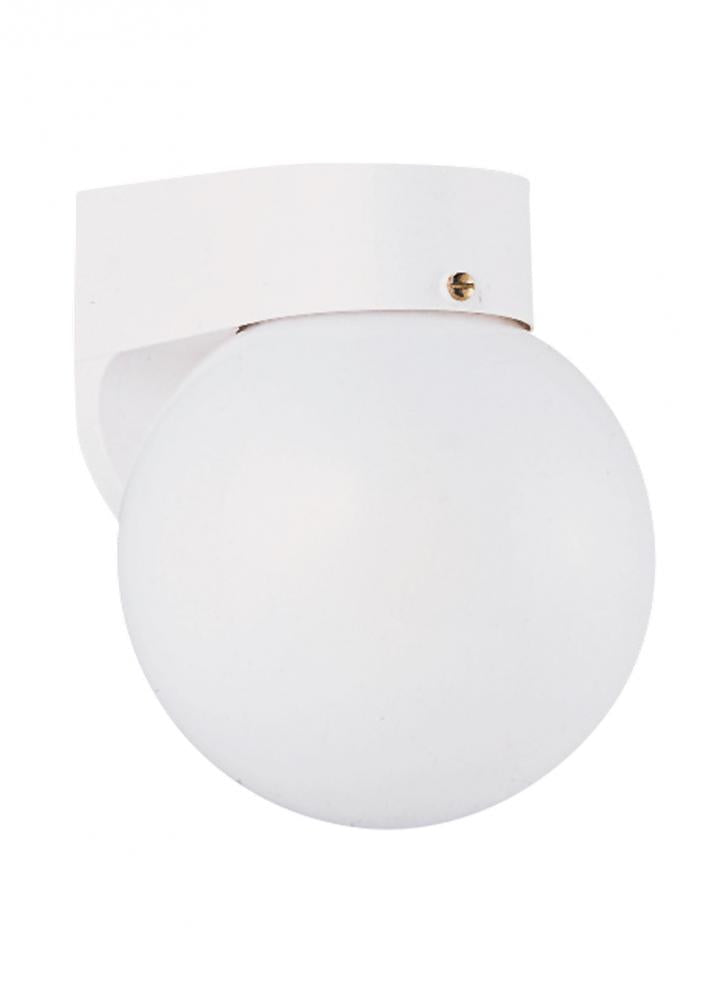 Generation Lighting 8753EN3-15 Outdoor Wall traditional 1-light LED outdoor exterior wall lantern sconce in white finish with smoot