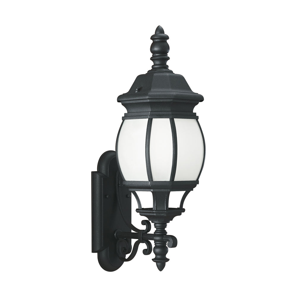 Generation Lighting 89103-12 Wynfield traditional 1-light outdoor exterior large wall lantern sconce in black finish with frosted