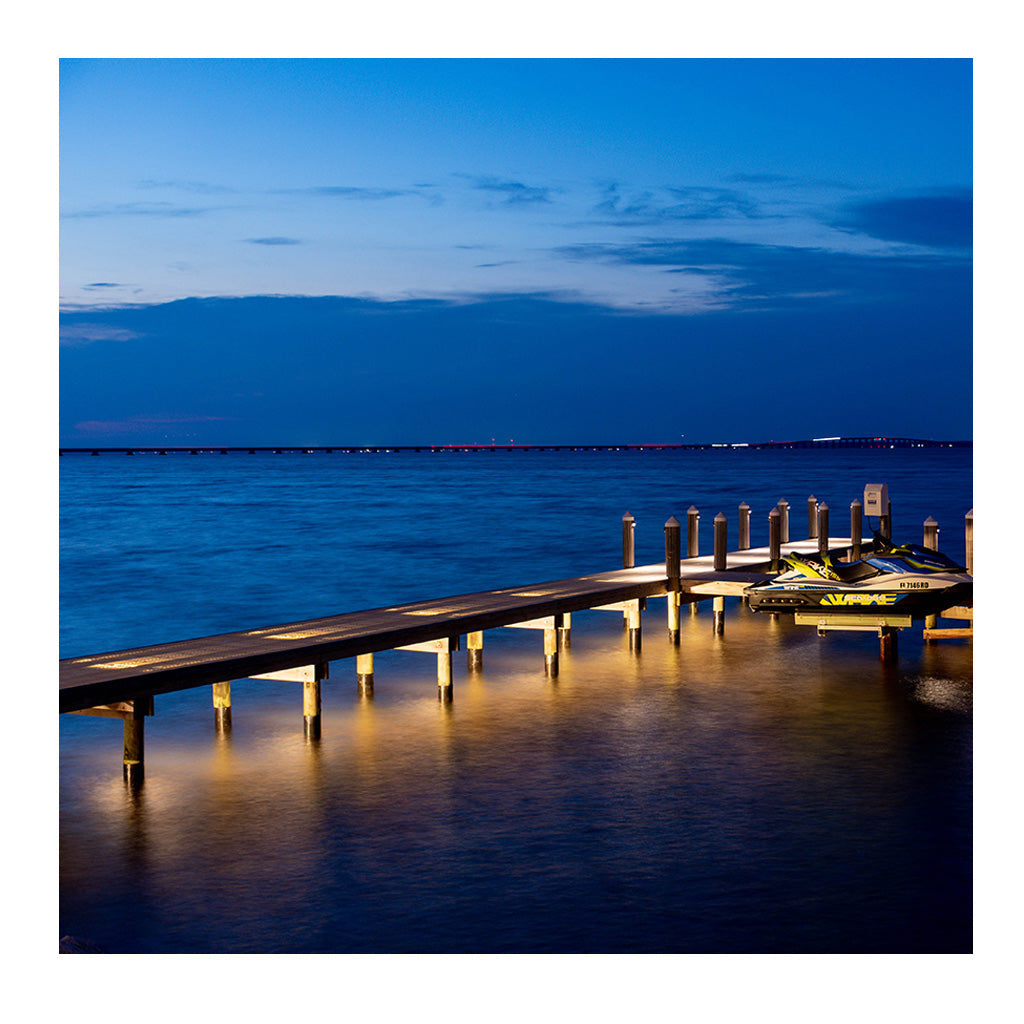 Dauer 489934-RAW-3K • MARINER Single-Aperture 12V Dock Light 3000K