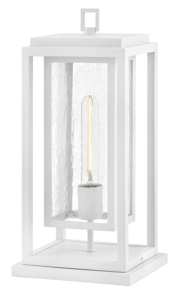 Hinkley 1007TW Medium Pier Mount Lantern