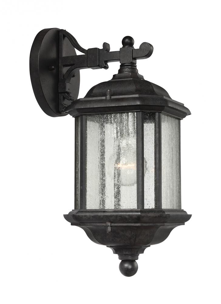 Generation Lighting 84030-746 Kent traditional 1-light outdoor exterior medium wall lantern sconce in oxford bronze finish with cl