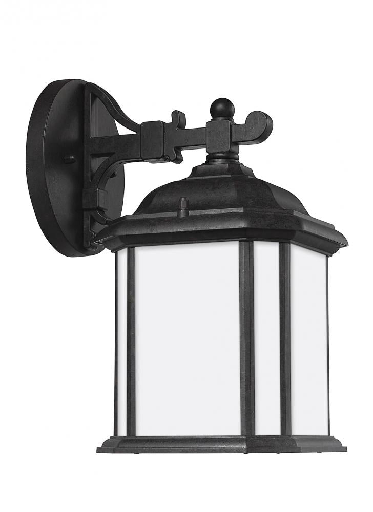 Generation Lighting 84529EN3-746 Kent traditional 1-light LED outdoor exterior small wall lantern sconce in oxford bronze finish with