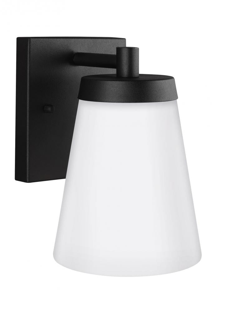 Generation Lighting 8538601EN3-12 Renville transitional 1-light LED outdoor exterior small wall lantern sconce in black finish with sa
