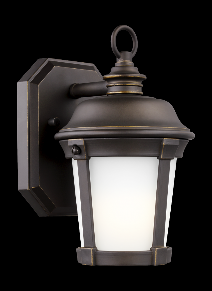 Generation Lighting 8550701EN3-71 Calder traditional 1-light LED outdoor exterior small wall lantern sconce in antique bronze finish w
