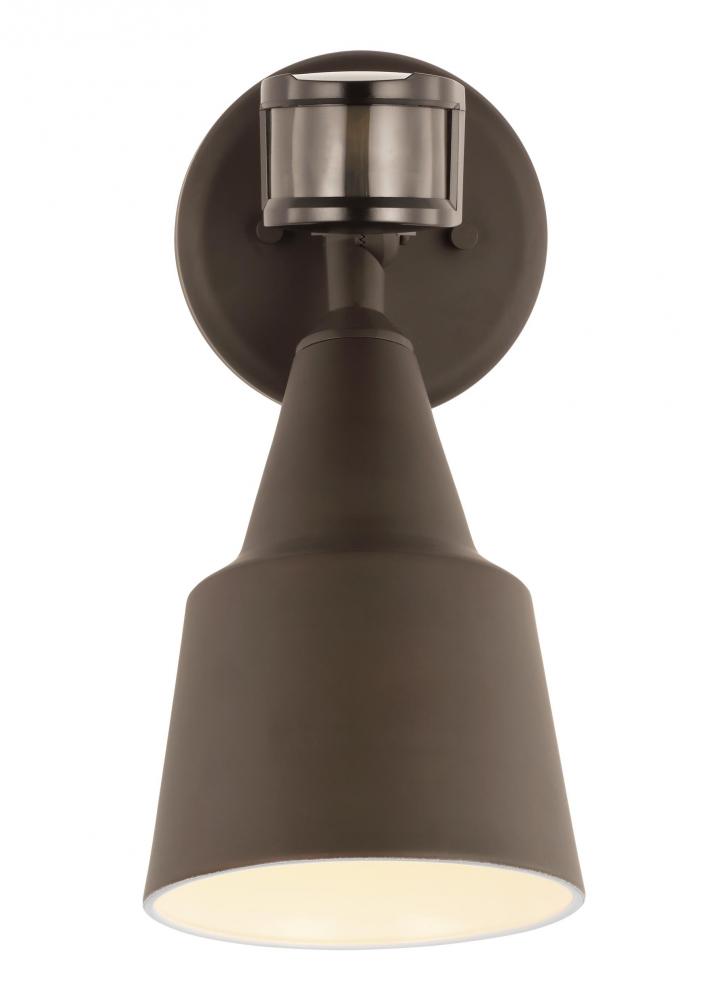 Generation Lighting 8560701PMEN3-71 Flood Light traditional 1-light LED outdoor exterior flood with photo and motion sensor in antique b
