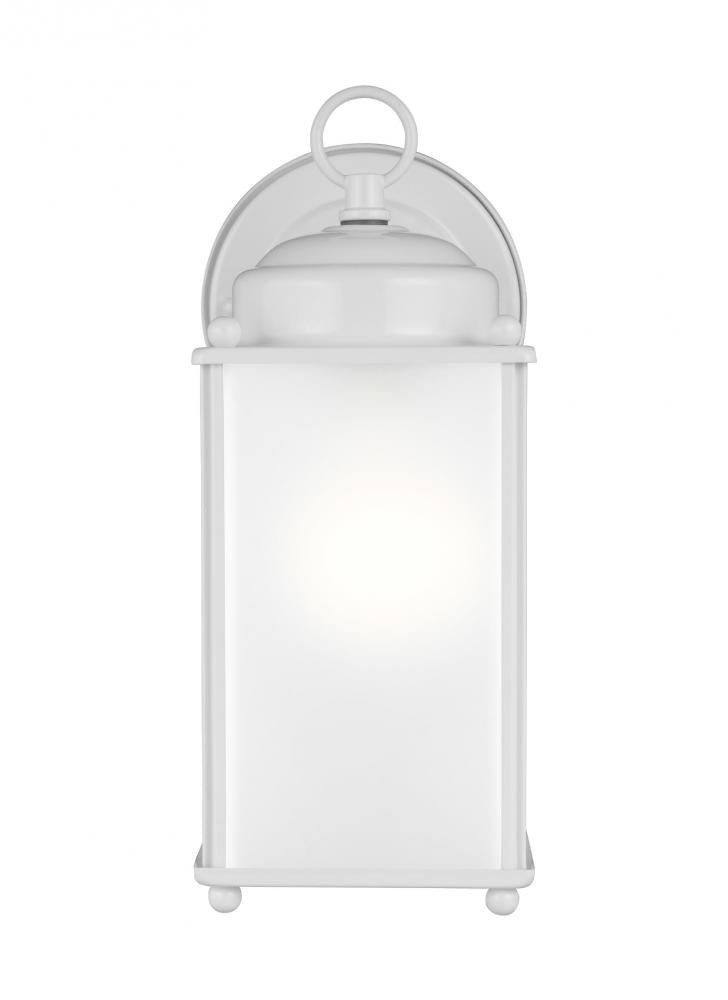 Generation Lighting 8593001EN3-15 New Castle traditional 1-light LED outdoor exterior large wall lantern sconce in white finish with s