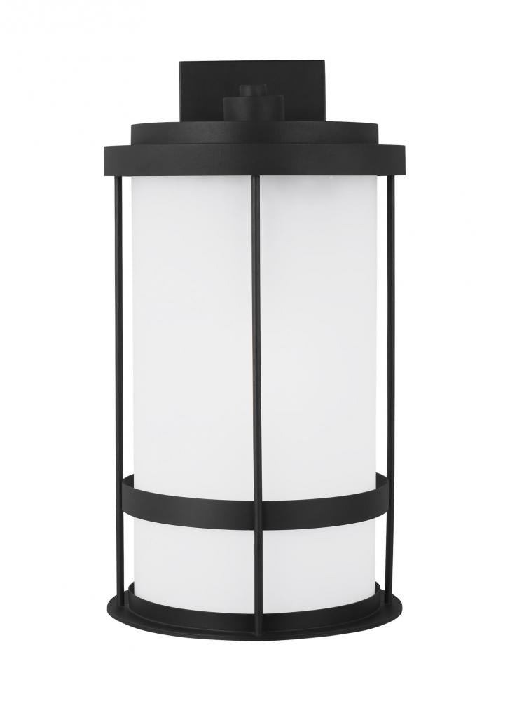 Generation Lighting 8890901EN3-12 Wilburn modern 1-light LED outdoor exterior extra large wall lantern sconce in black finish with sat