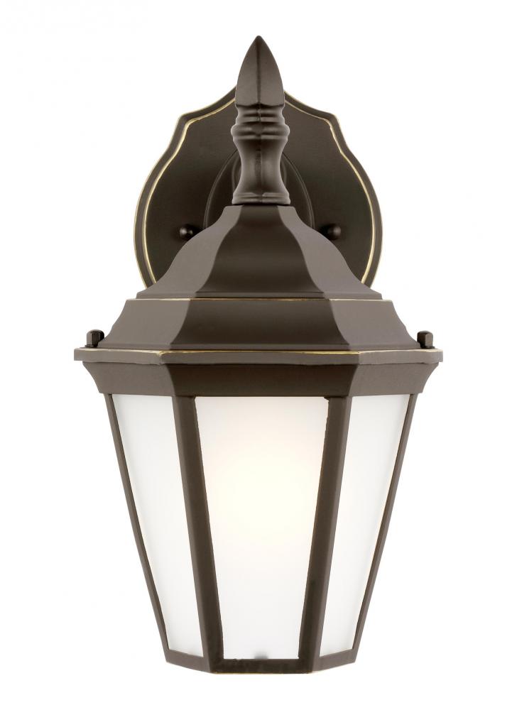 Generation Lighting 89937EN3-71 Bakersville traditional 1-light LED outdoor exterior small wall lantern sconce in antique bronze fin